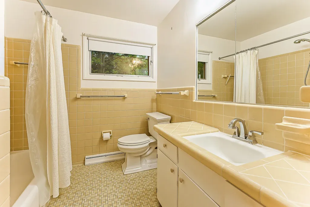 1210 Arella Boulevard Ann Arbor City MI 48103