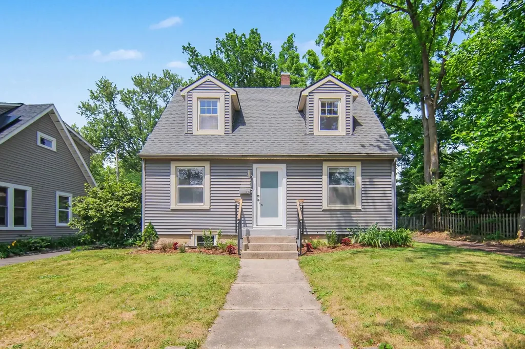 709 Indianola Avenue Ann Arbor City MI 48105