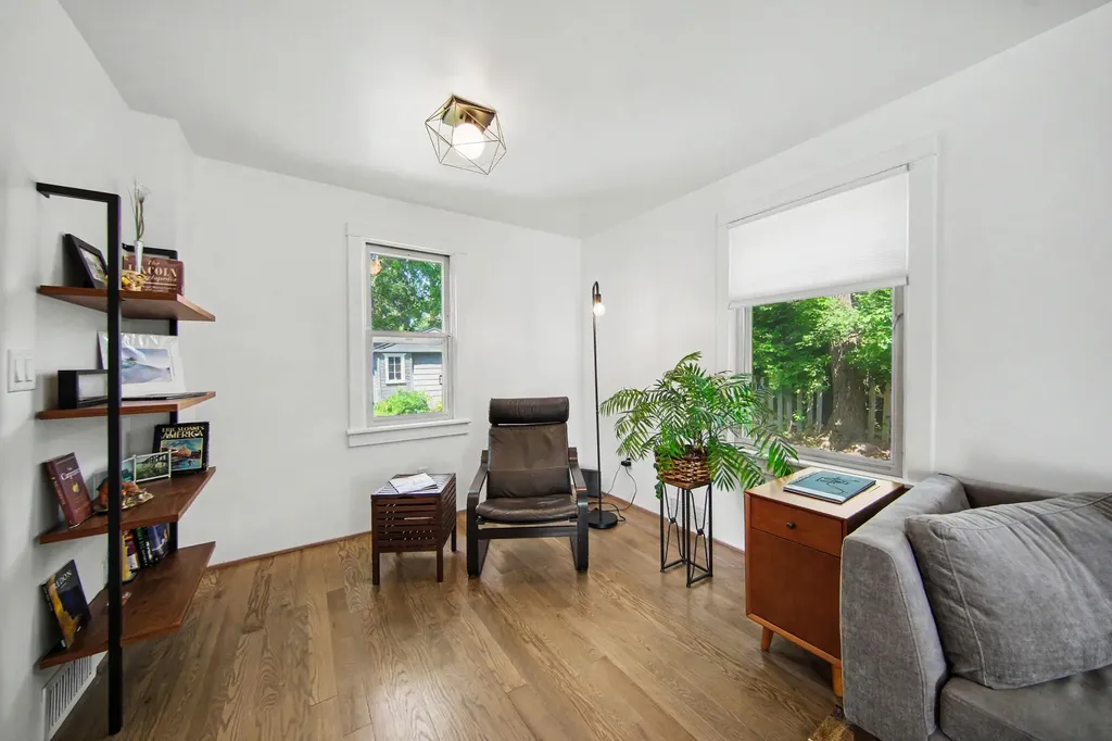 709 Indianola Avenue Ann Arbor City MI 48105