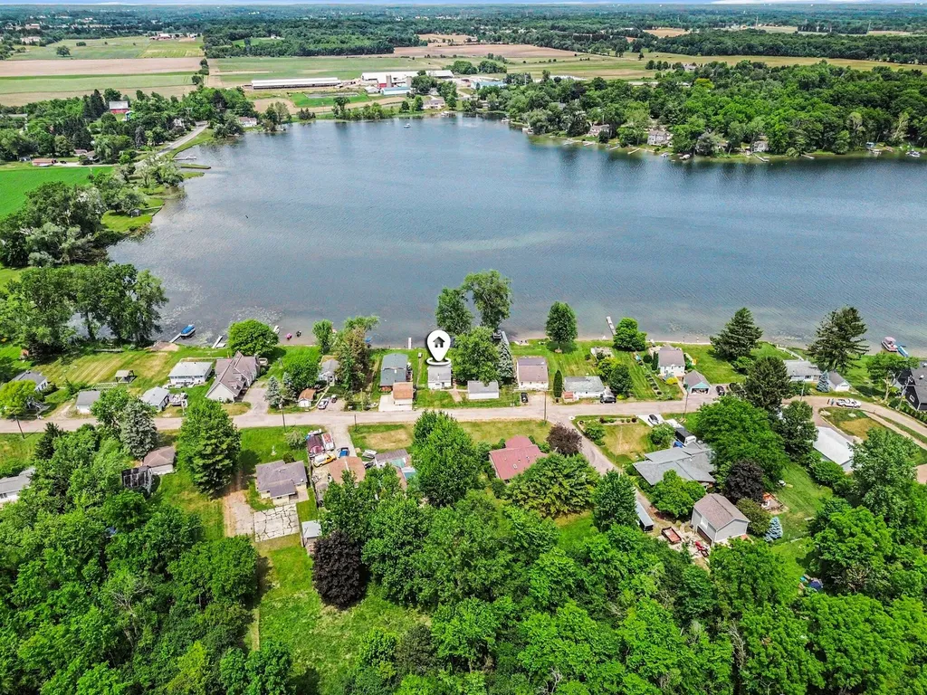 11968 Elmdale Drive Freedom Township MI 48158