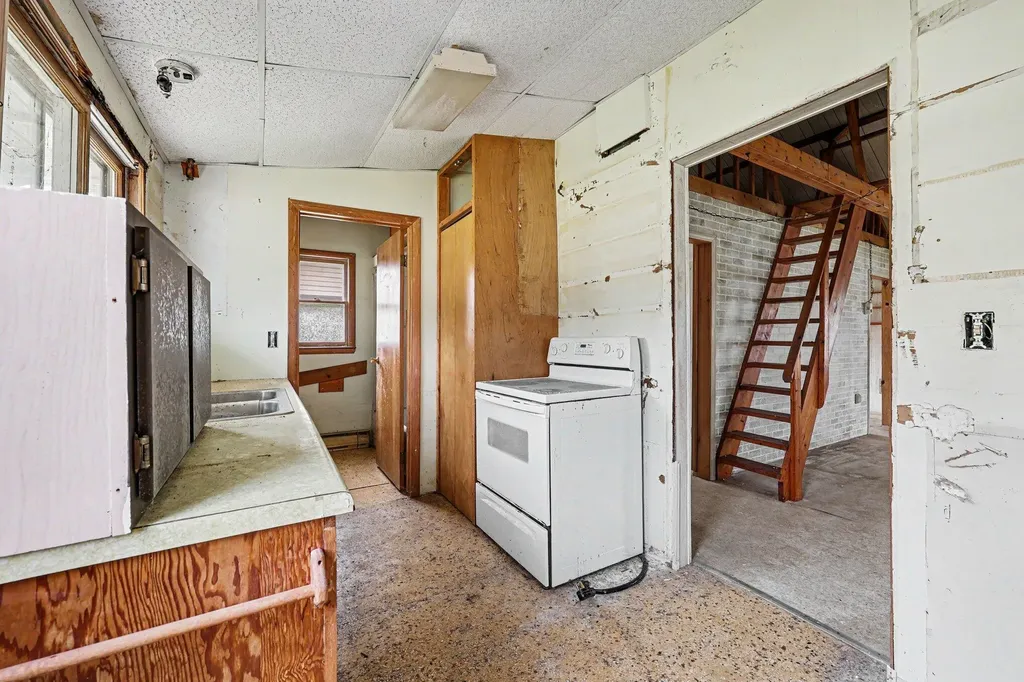 11968 Elmdale Drive Freedom Township MI 48158
