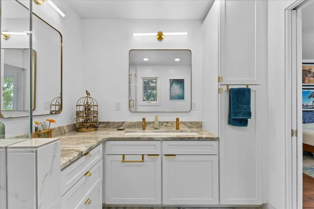 303 E Huron River Drive Van Buren Charter Township MI 48111