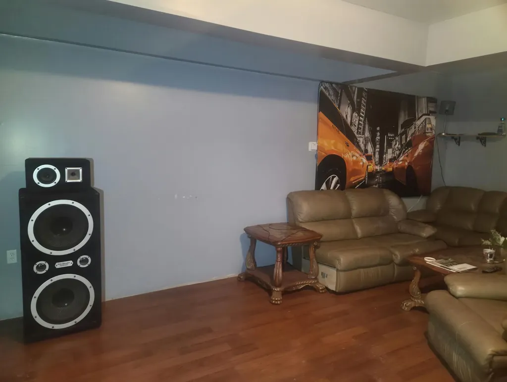 14318 E Jefferson Avenue Detroit City MI 48215