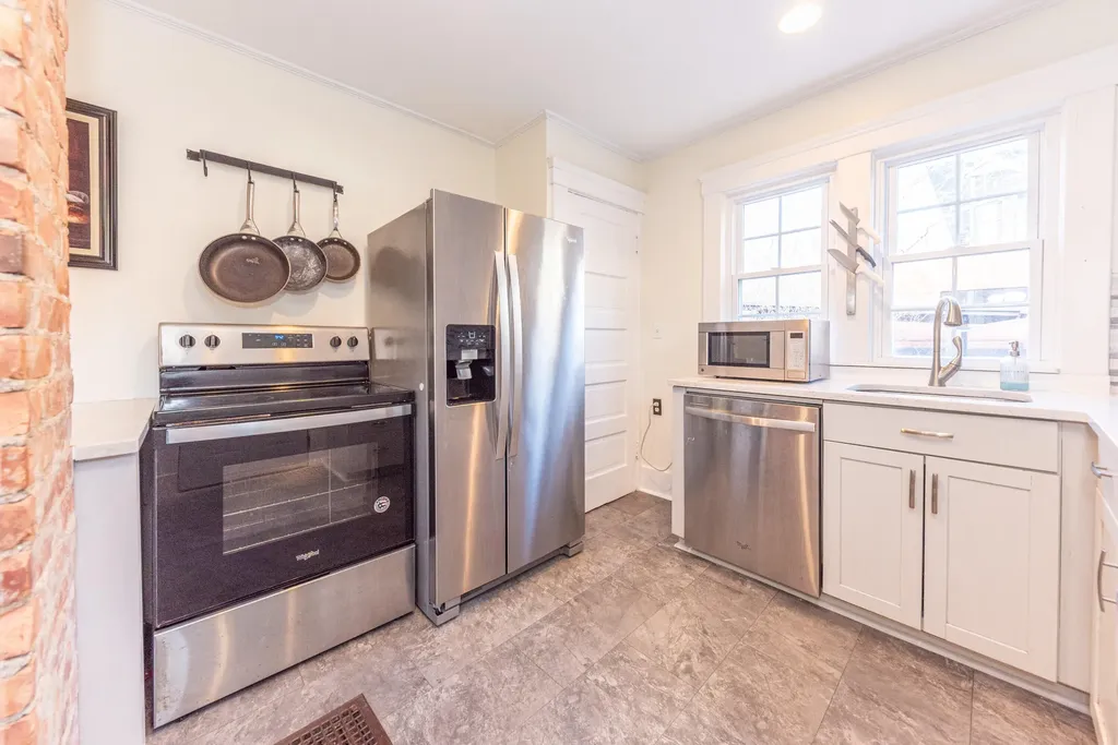 210 W Kingsley Street Ann Arbor City MI 48103