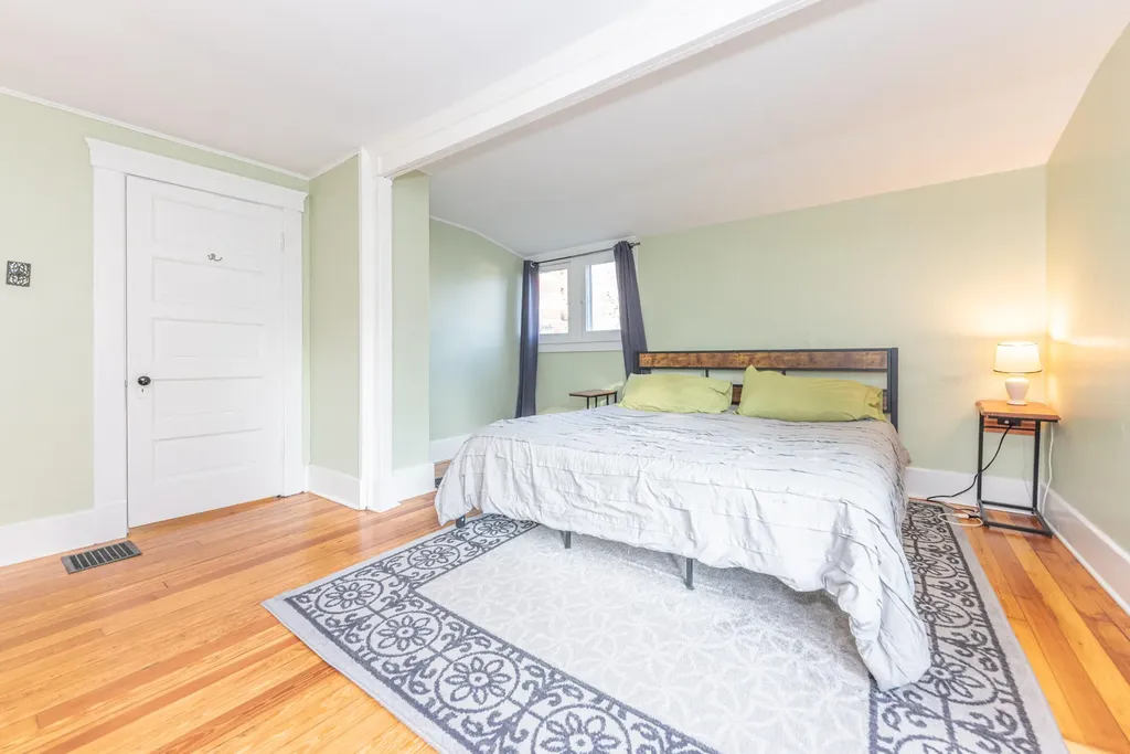 210 W Kingsley Street Ann Arbor City MI 48103