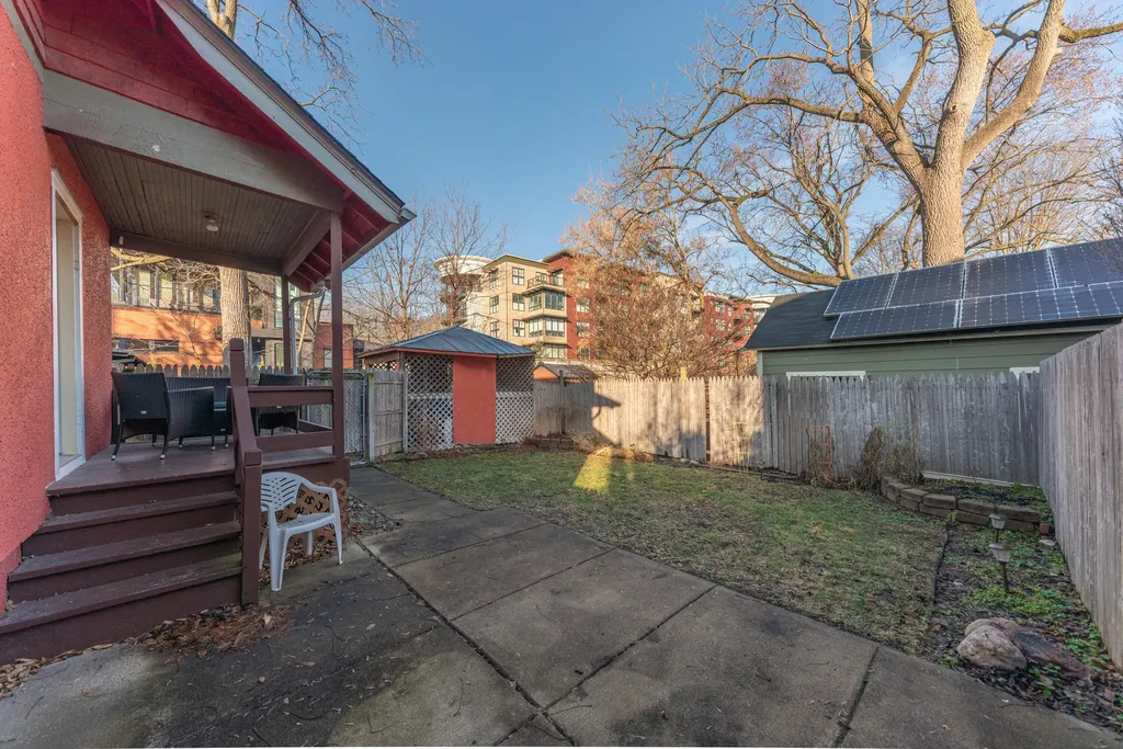 210 W Kingsley Street Ann Arbor City MI 48103