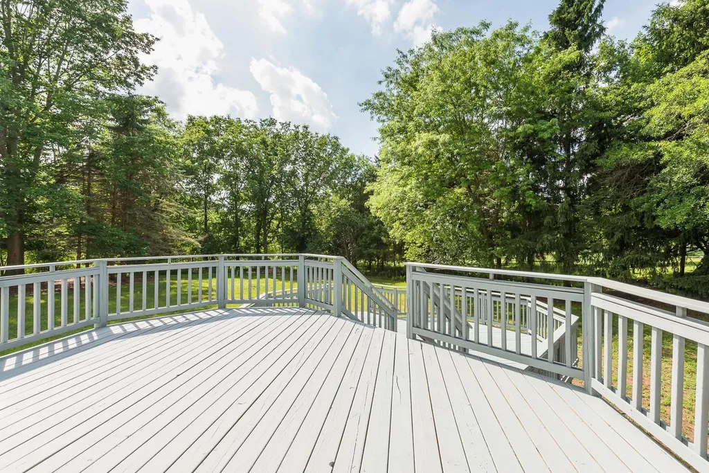 3999 Edmonton Court Scio Township MI 48103