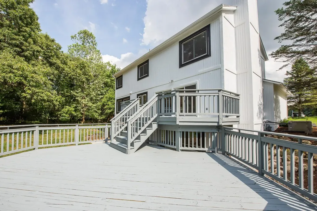 3999 Edmonton Court Scio Township MI 48103