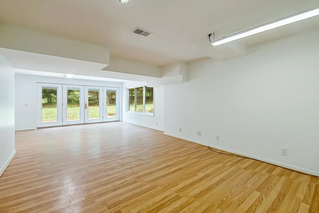 3999 Edmonton Court Scio Township MI 48103