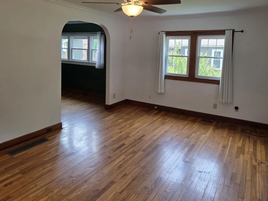 207 Michigan Street Brooklyn Village MI 49230