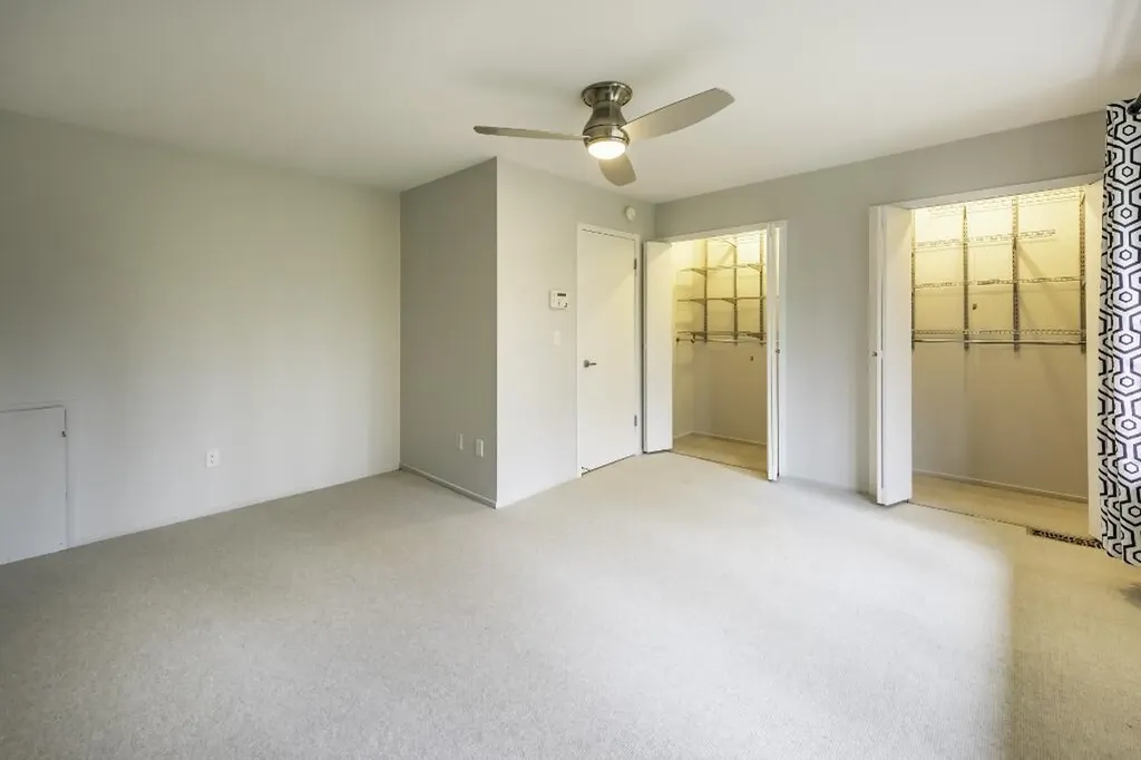 672 Greenhills Drive Ann Arbor City MI 48105