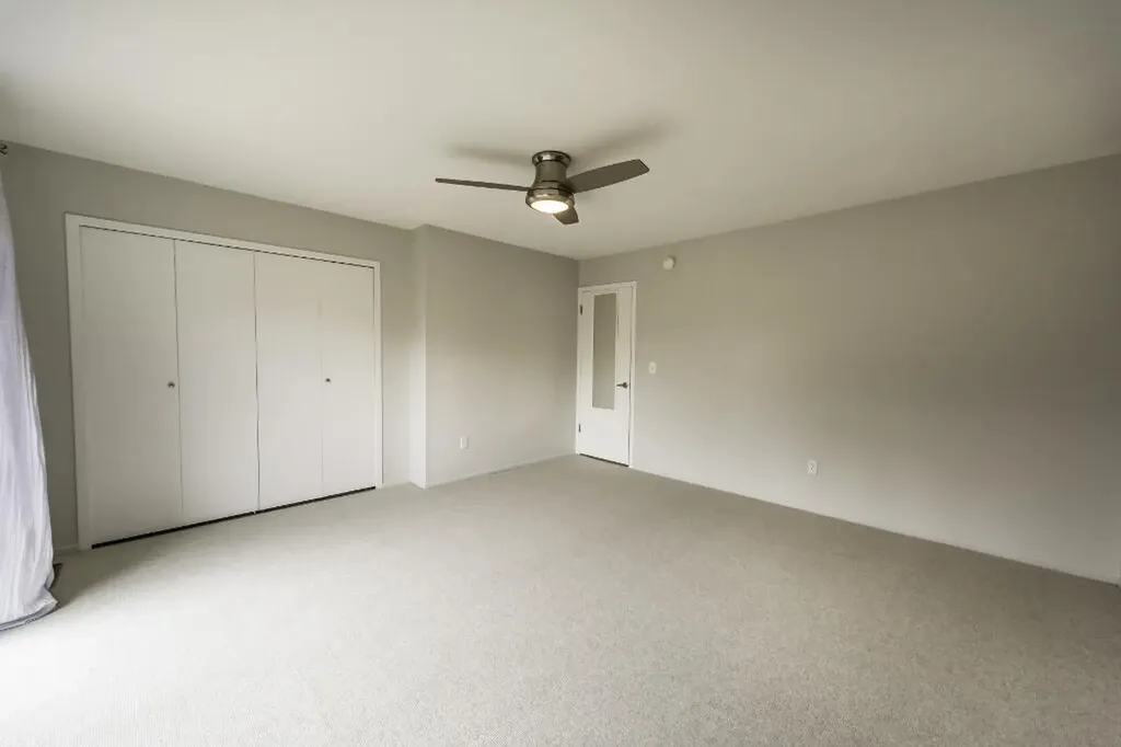 672 Greenhills Drive Ann Arbor City MI 48105