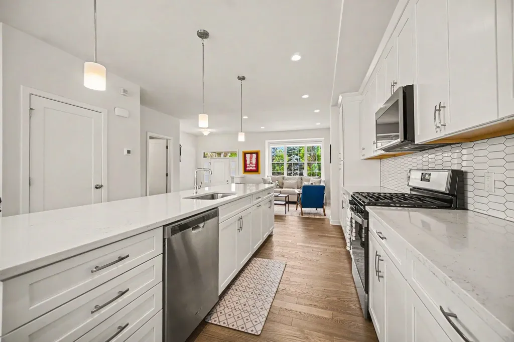 2872 Hardwick Road Ann Arbor City MI 48105
