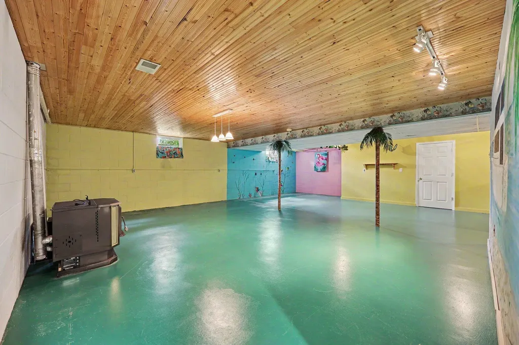 7880 Greenwood Road Leoni Township MI 49201
