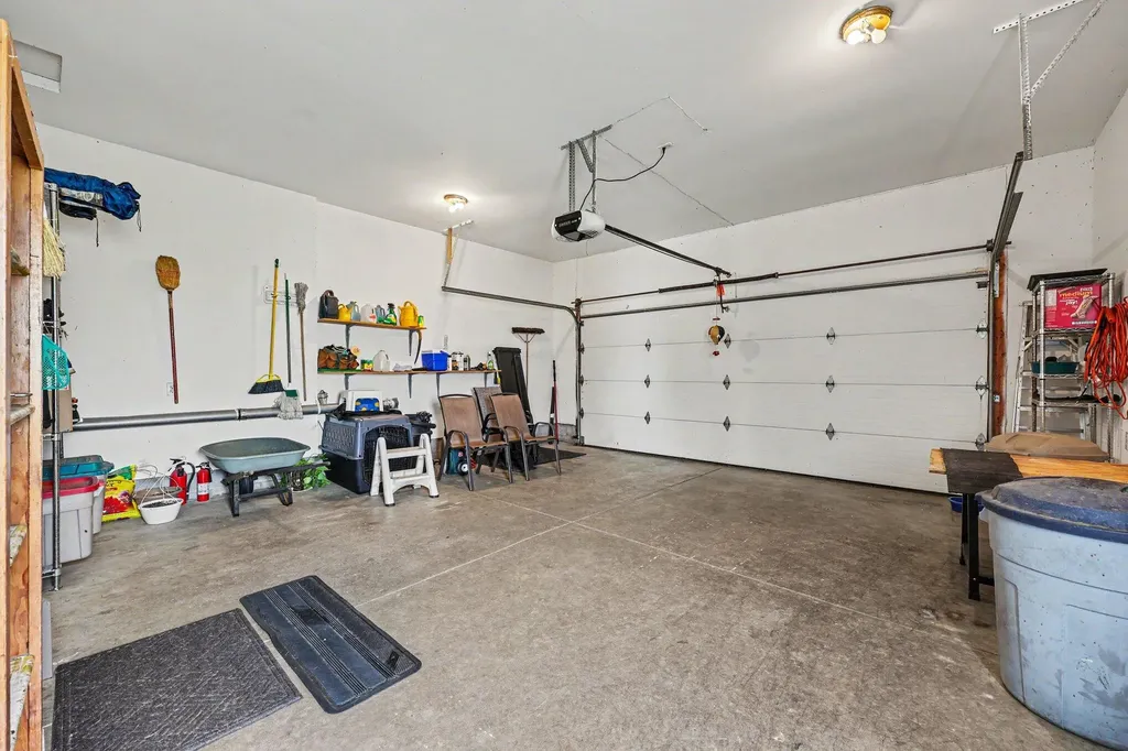 7880 Greenwood Road Leoni Township MI 49201