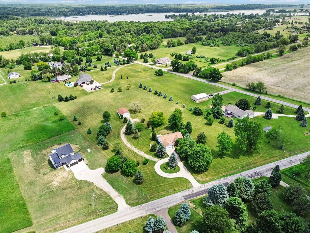7880 Greenwood Road Leoni Township MI 49201