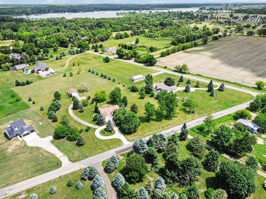 7880 Greenwood Road Leoni Township MI 49201