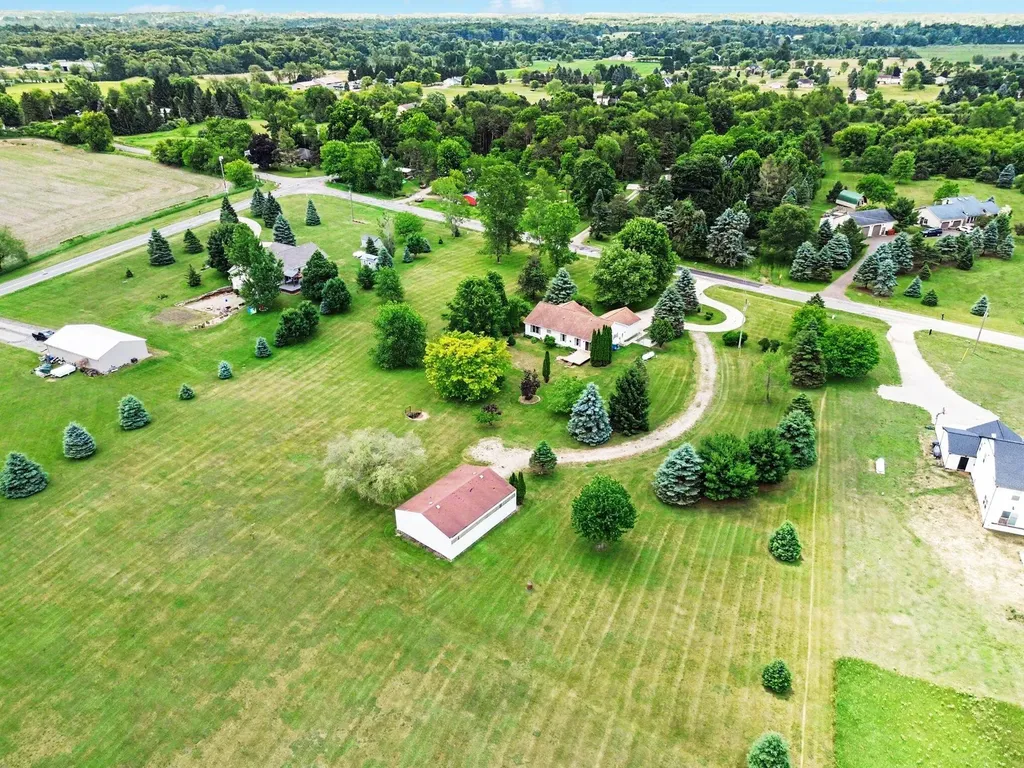 7880 Greenwood Road Leoni Township MI 49201