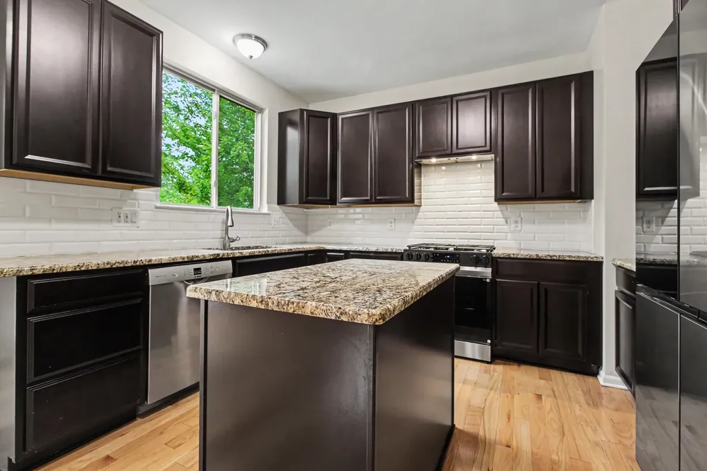 419 Amelia Circle South Lyon City MI 48178