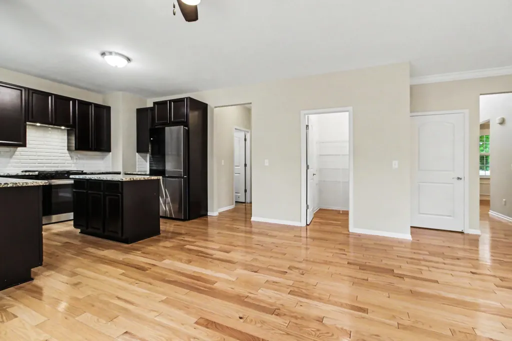 419 Amelia Circle South Lyon City MI 48178