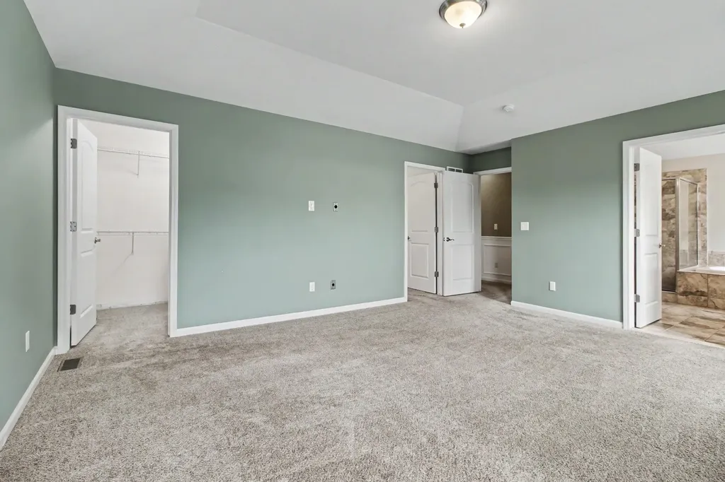 419 Amelia Circle South Lyon City MI 48178