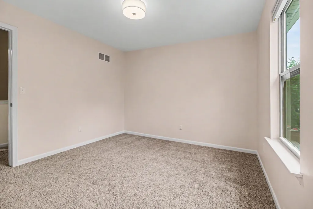 419 Amelia Circle South Lyon City MI 48178