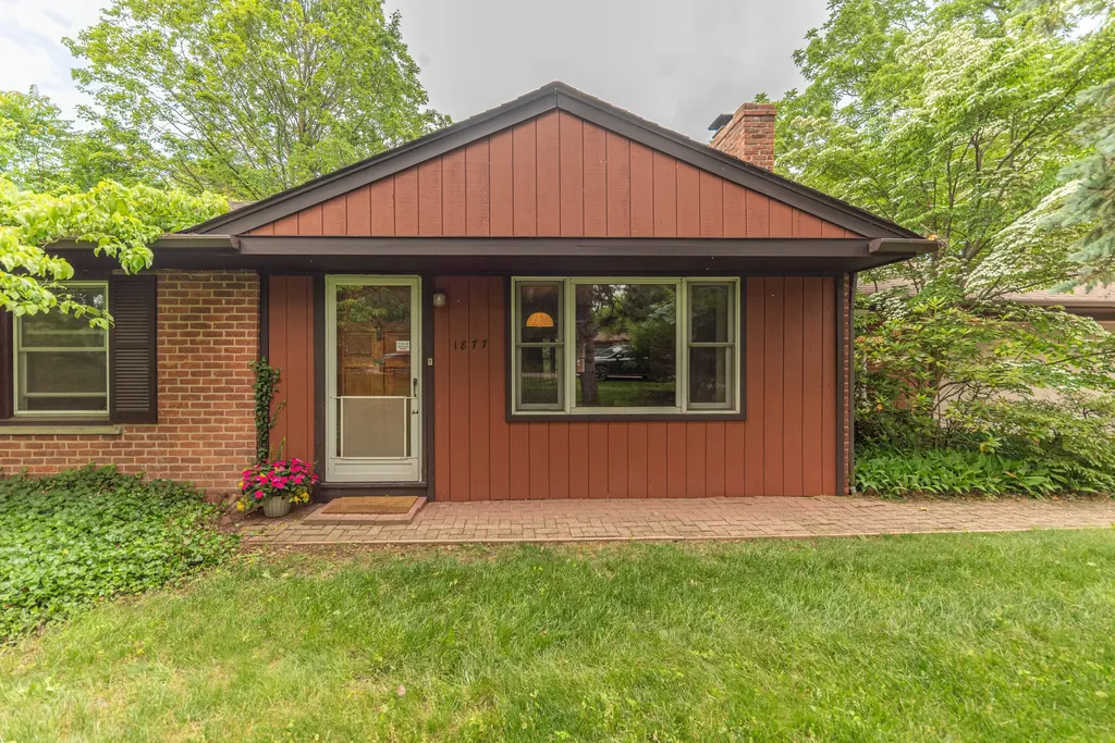 1877 Arlington Boulevard Ann Arbor City MI 48104