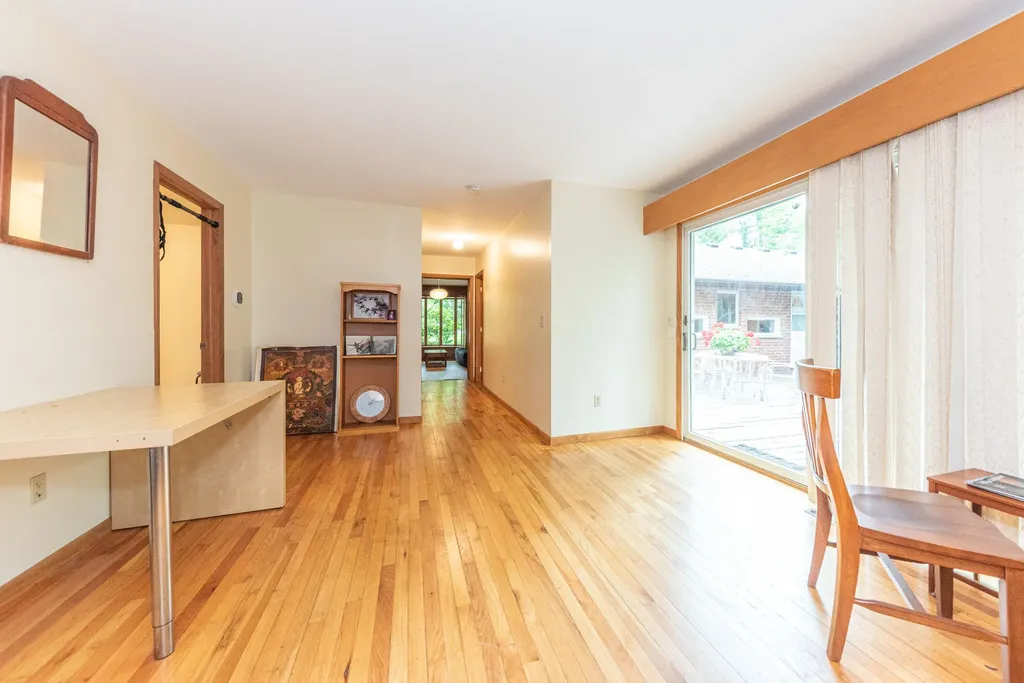 1877 Arlington Boulevard Ann Arbor City MI 48104