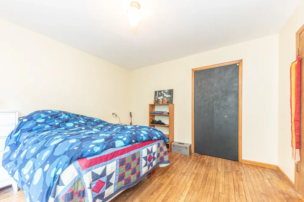1877 Arlington Boulevard Ann Arbor City MI 48104