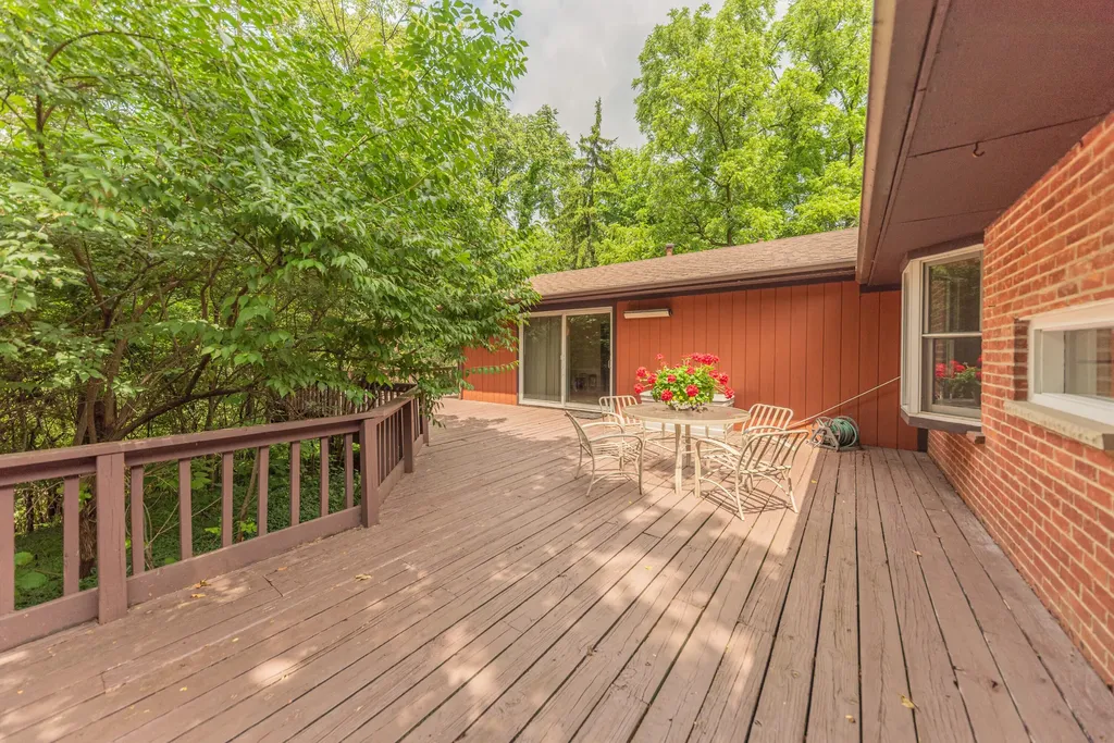 1877 Arlington Boulevard Ann Arbor City MI 48104