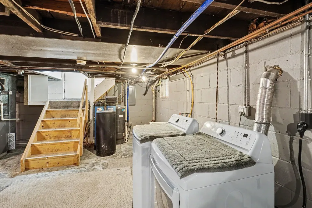 3472 Esson Drive Grand Blanc Charter Township MI 48439