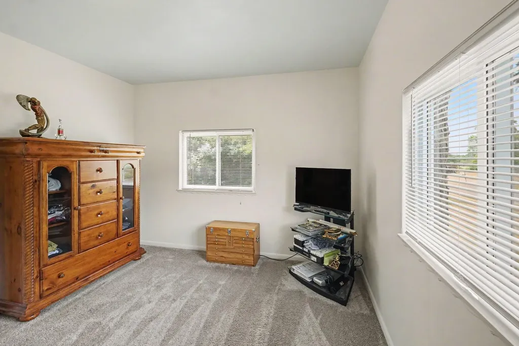 3472 Esson Drive Grand Blanc Charter Township MI 48439