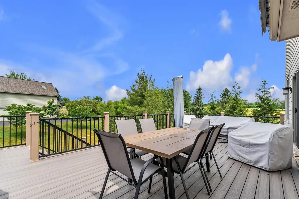 5049 Birdie Lane Scio Township MI 48103