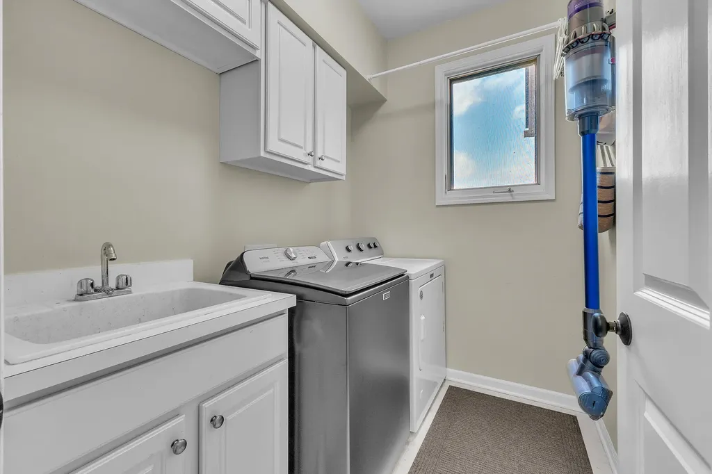 5049 Birdie Lane Scio Township MI 48103