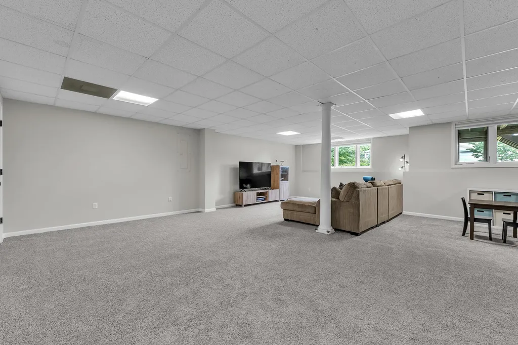 5049 Birdie Lane Scio Township MI 48103