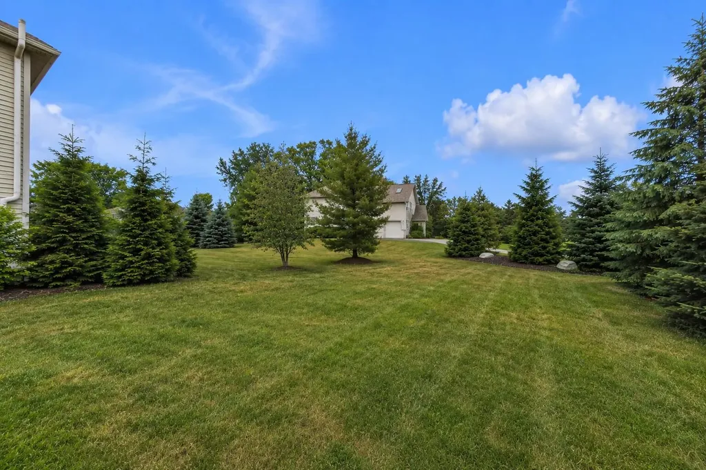 5049 Birdie Lane Scio Township MI 48103