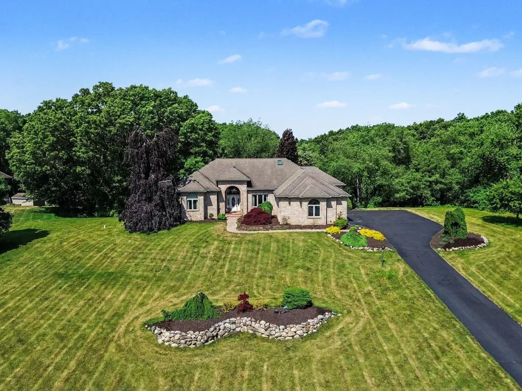 888 Ridge Road Sylvan Township MI 48118
