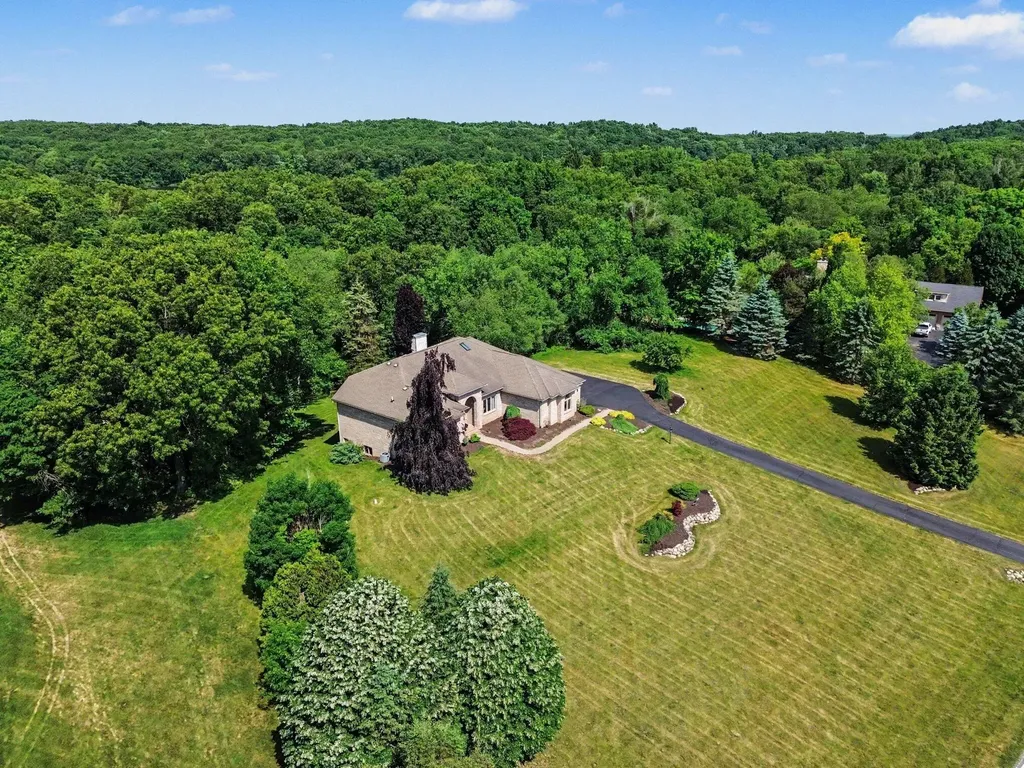888 Ridge Road Sylvan Township MI 48118