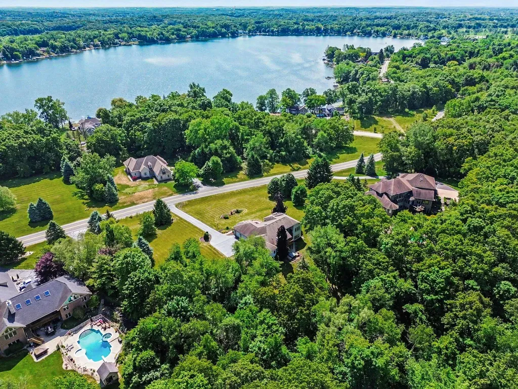 888 Ridge Road Sylvan Township MI 48118