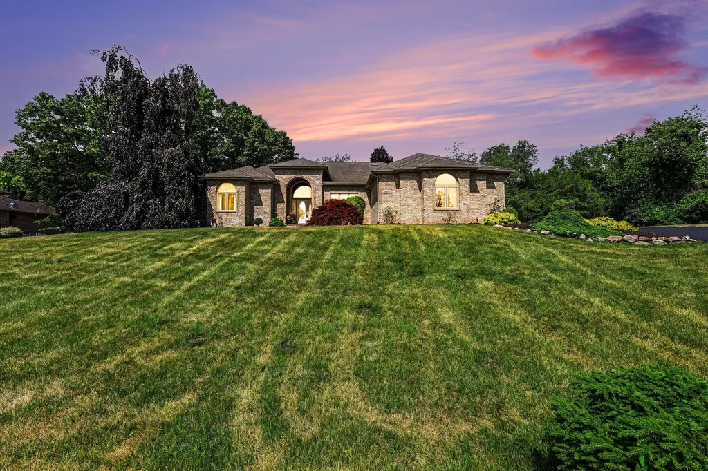 888 Ridge Road Sylvan Township MI 48118