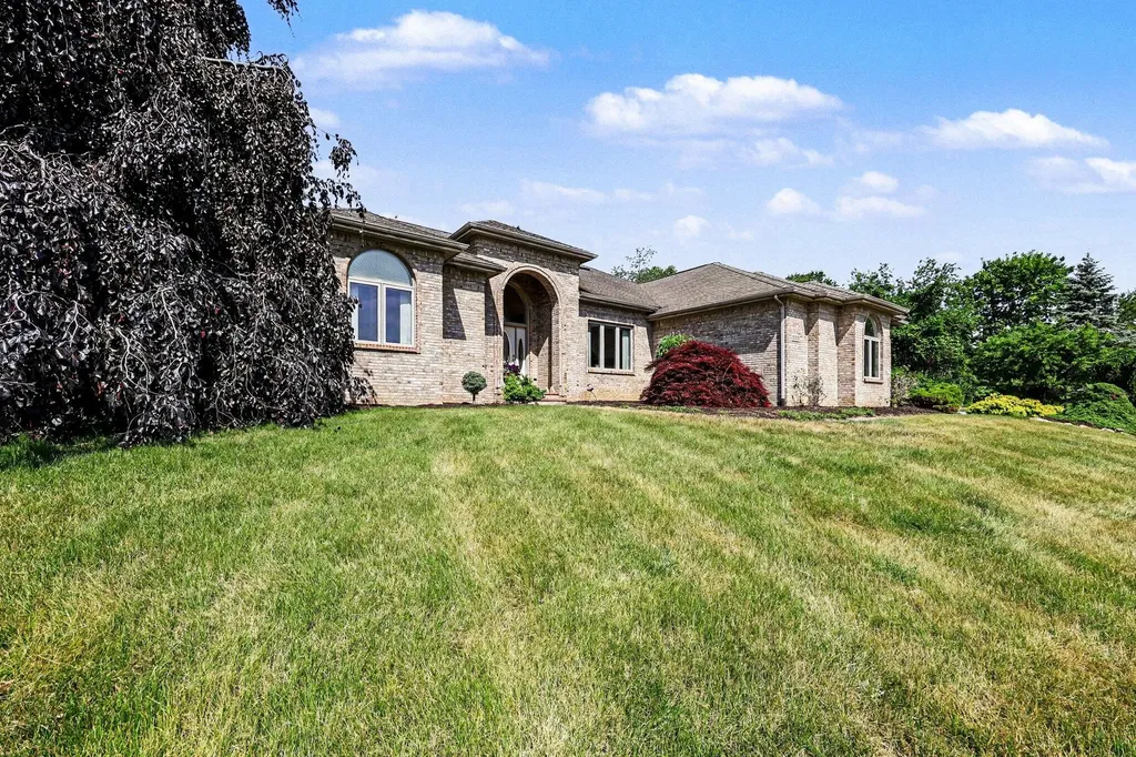 888 Ridge Road Sylvan Township MI 48118