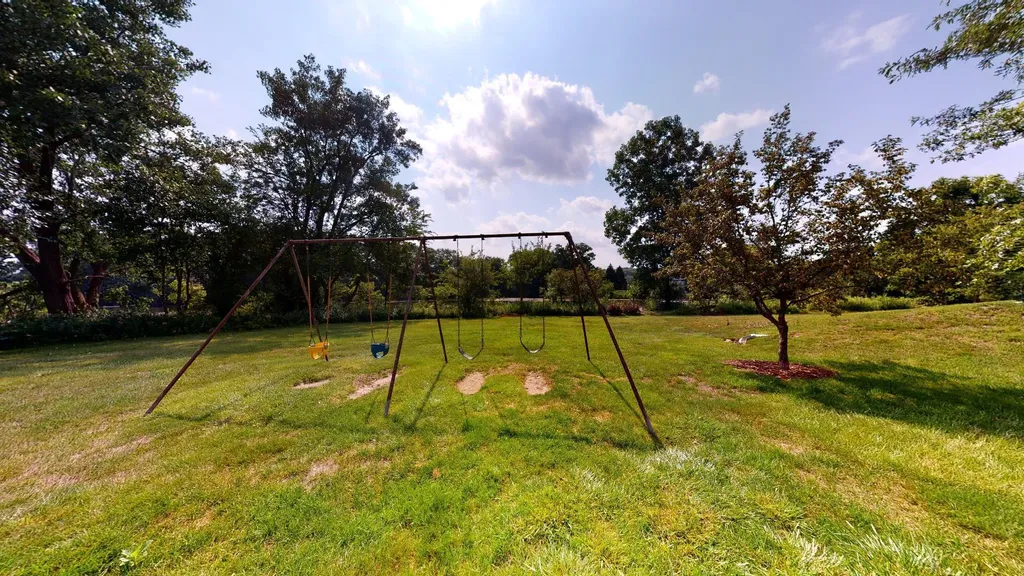 718 Peninsula Court Ann Arbor City MI 48105