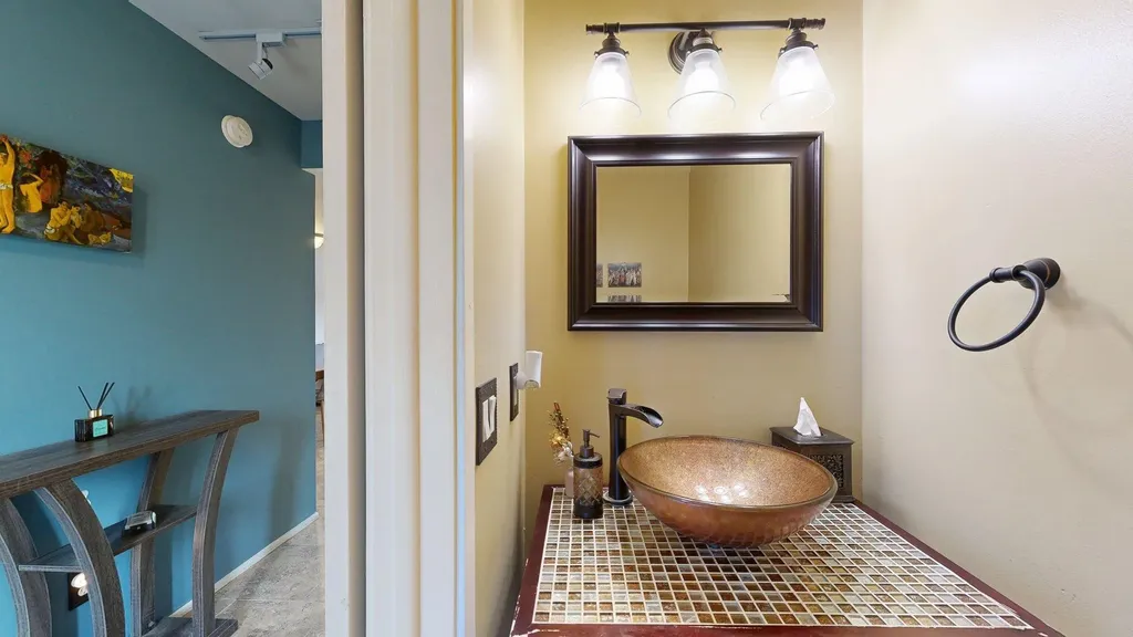 718 Peninsula Court Ann Arbor City MI 48105