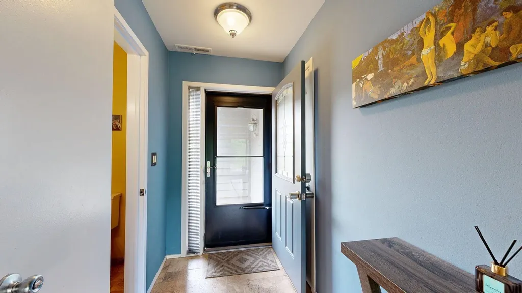 718 Peninsula Court Ann Arbor City MI 48105