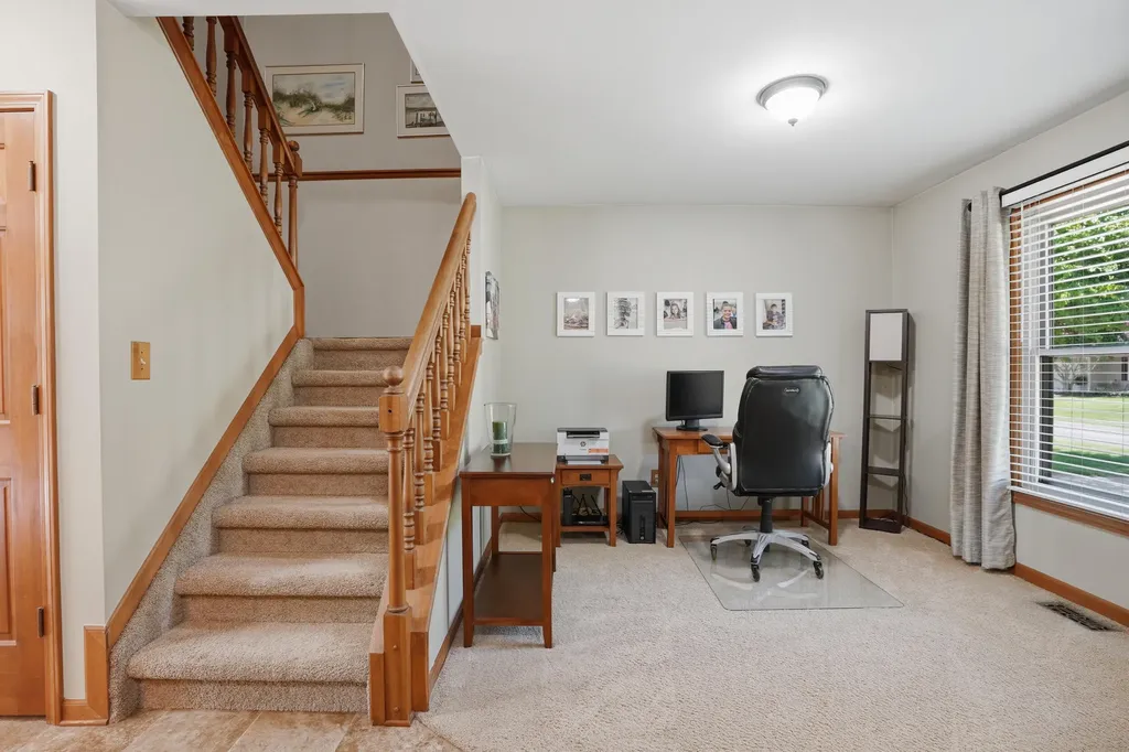 1215 Lori Lane Fenton City MI 48430