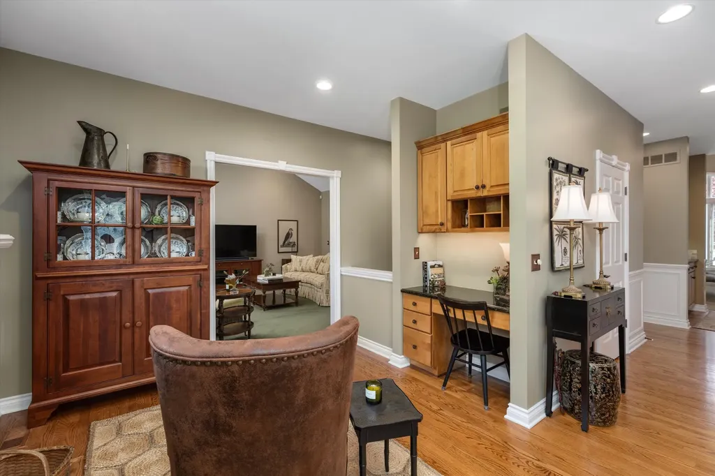 2896 Long Winter Lane Oakland Charter Township MI 48363