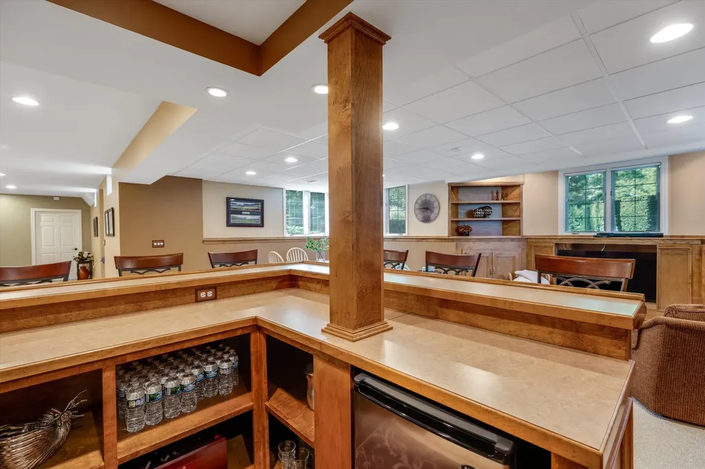 2896 Long Winter Lane Oakland Charter Township MI 48363