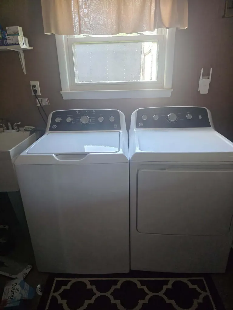 14185 Conover Place Romulus City MI 48174