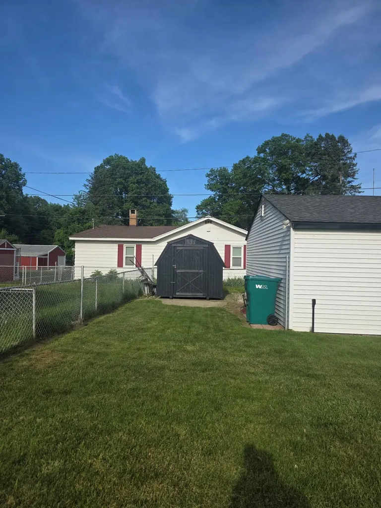 14185 Conover Place Romulus City MI 48174