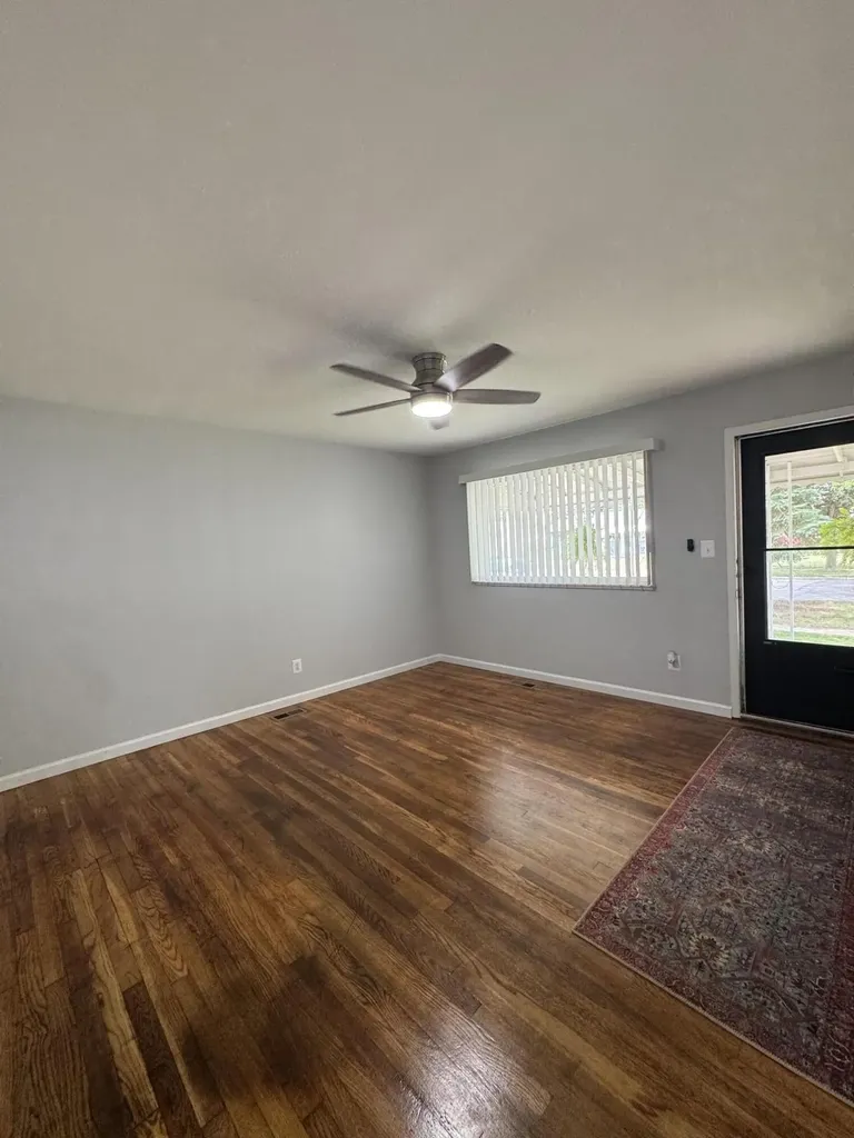 1051 1051 Redleaf Lane Ypsilanti Charter Township MI 48198